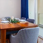 Superb Flat Close To Saw With Shared Pool In Tuzla