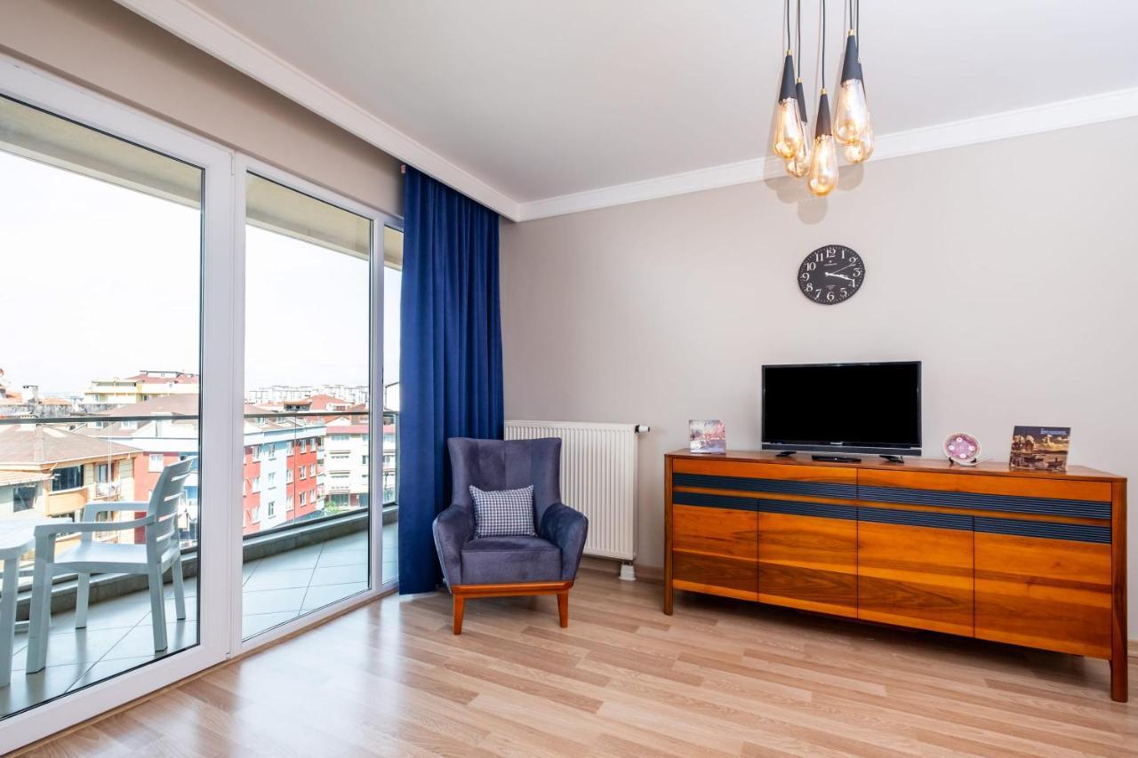 Superb Flat Close To Saw With Shared Pool In Tuzla Appartement